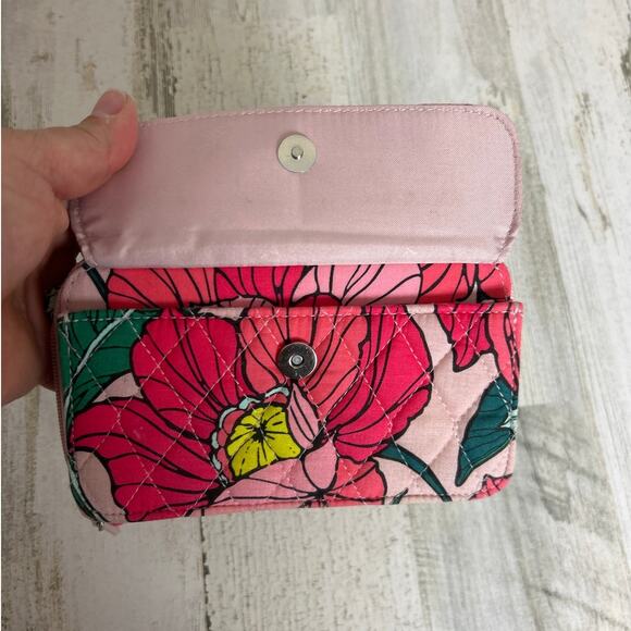 Vera Bradley vintage floral cotton wristlet wallet zip pink green purse bag - Picture 5 of 7